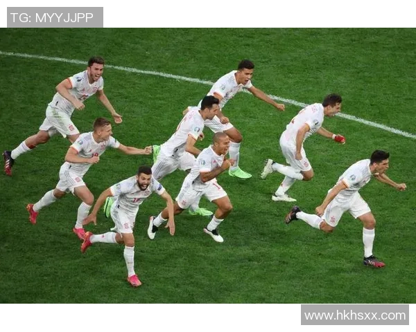 丹麦与法国白色球衣对决的精彩瞬间与战术分析 丹麦与法国白色球衣对决的精彩瞬间与战术分析