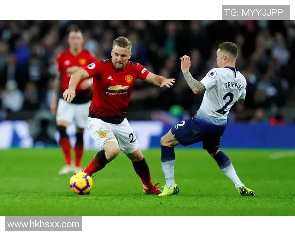 曼联对阵热刺直播车全程跟踪精彩瞬间不容错过