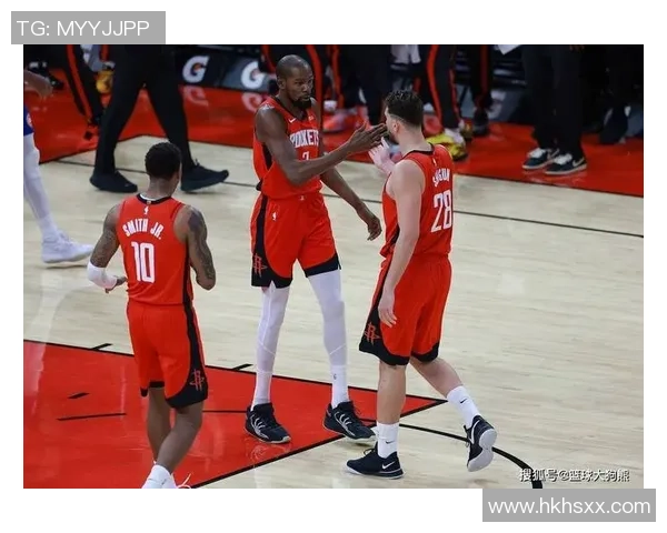 火箭队与爵士队精彩对决微直播全程回顾与分析